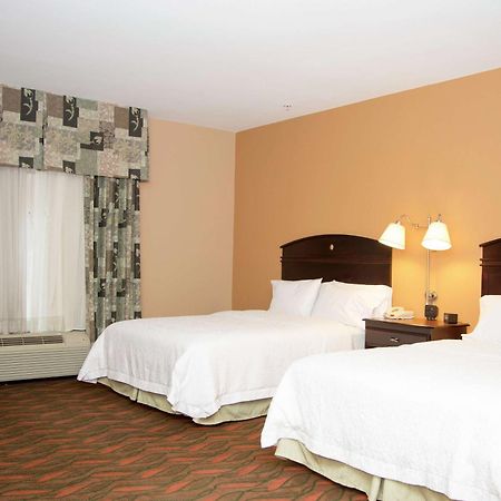 Hampton Inn & Suites Houston Rosenberg Extérieur photo