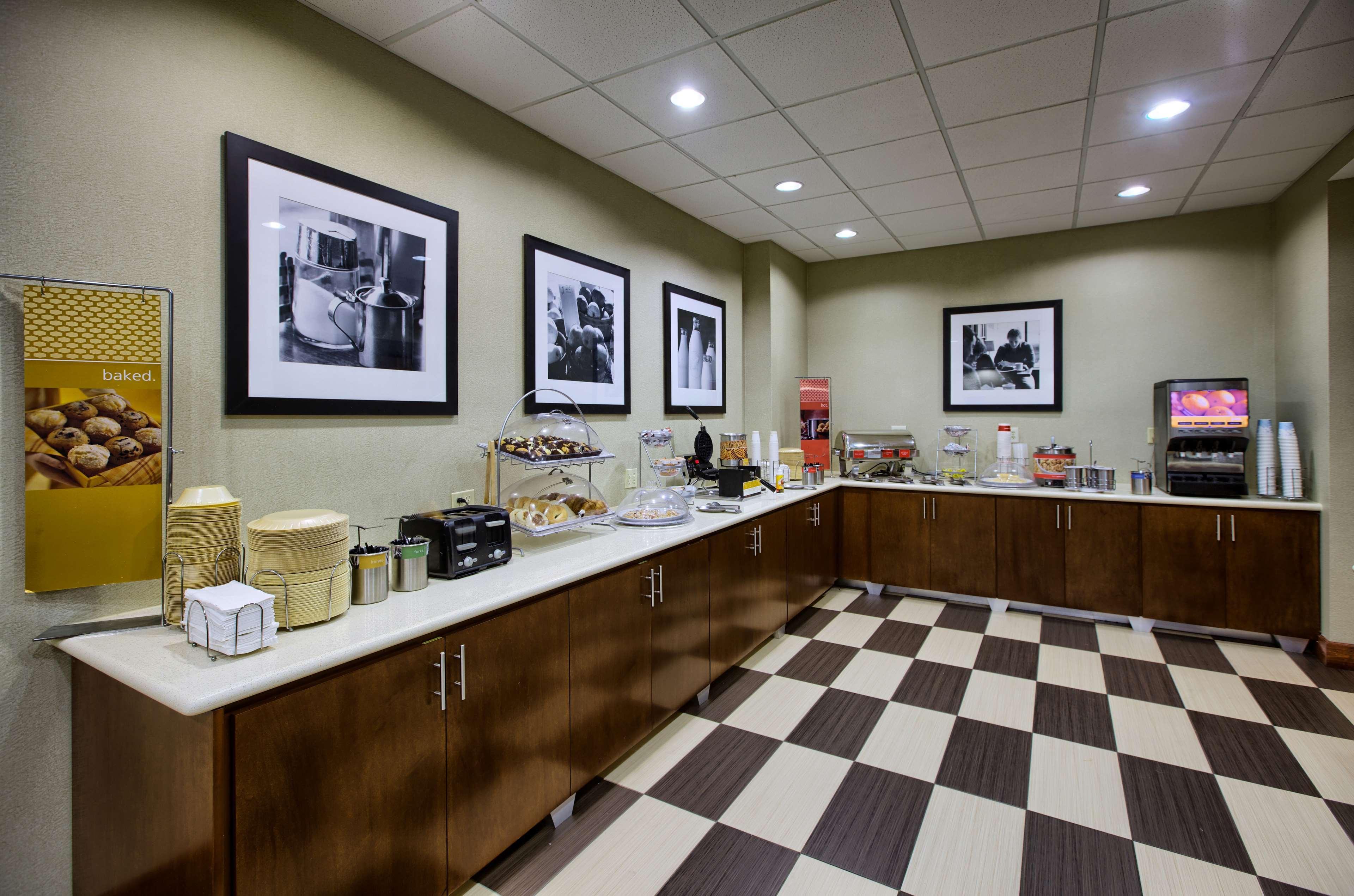 Hampton Inn & Suites Houston Rosenberg Extérieur photo