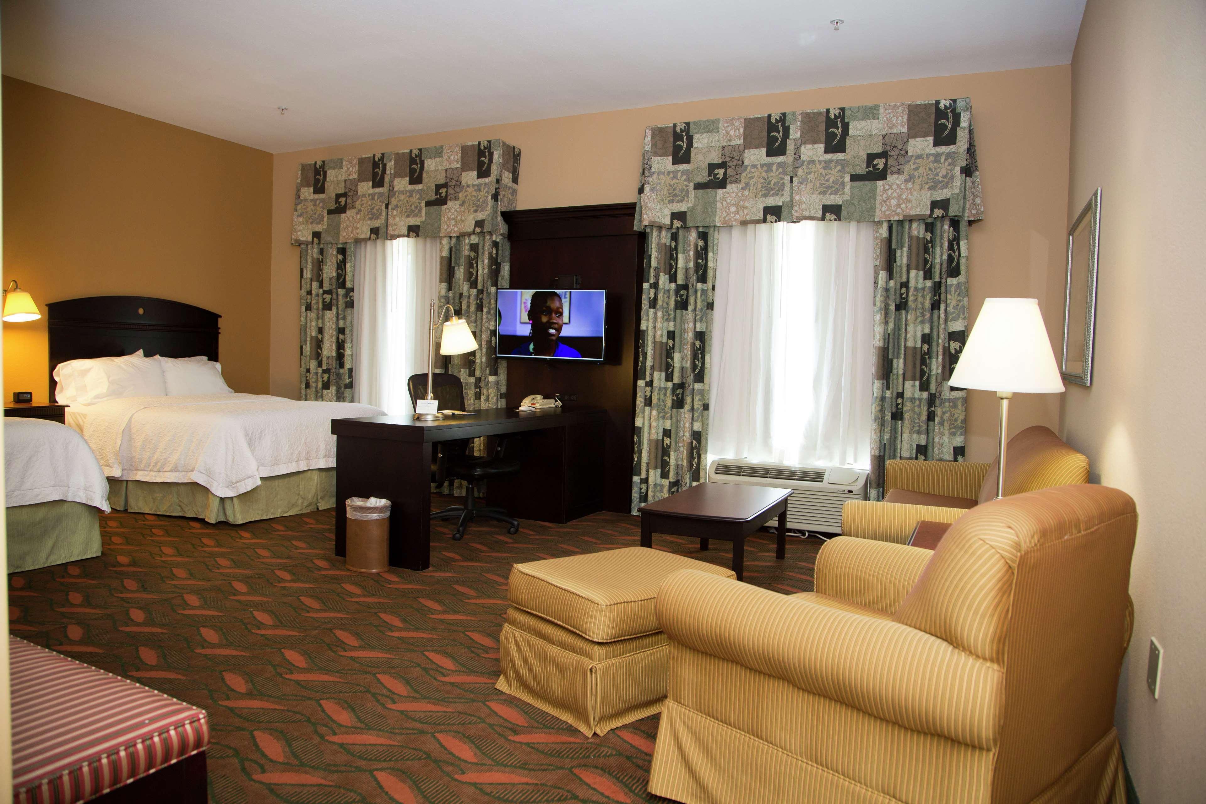 Hampton Inn & Suites Houston Rosenberg Extérieur photo